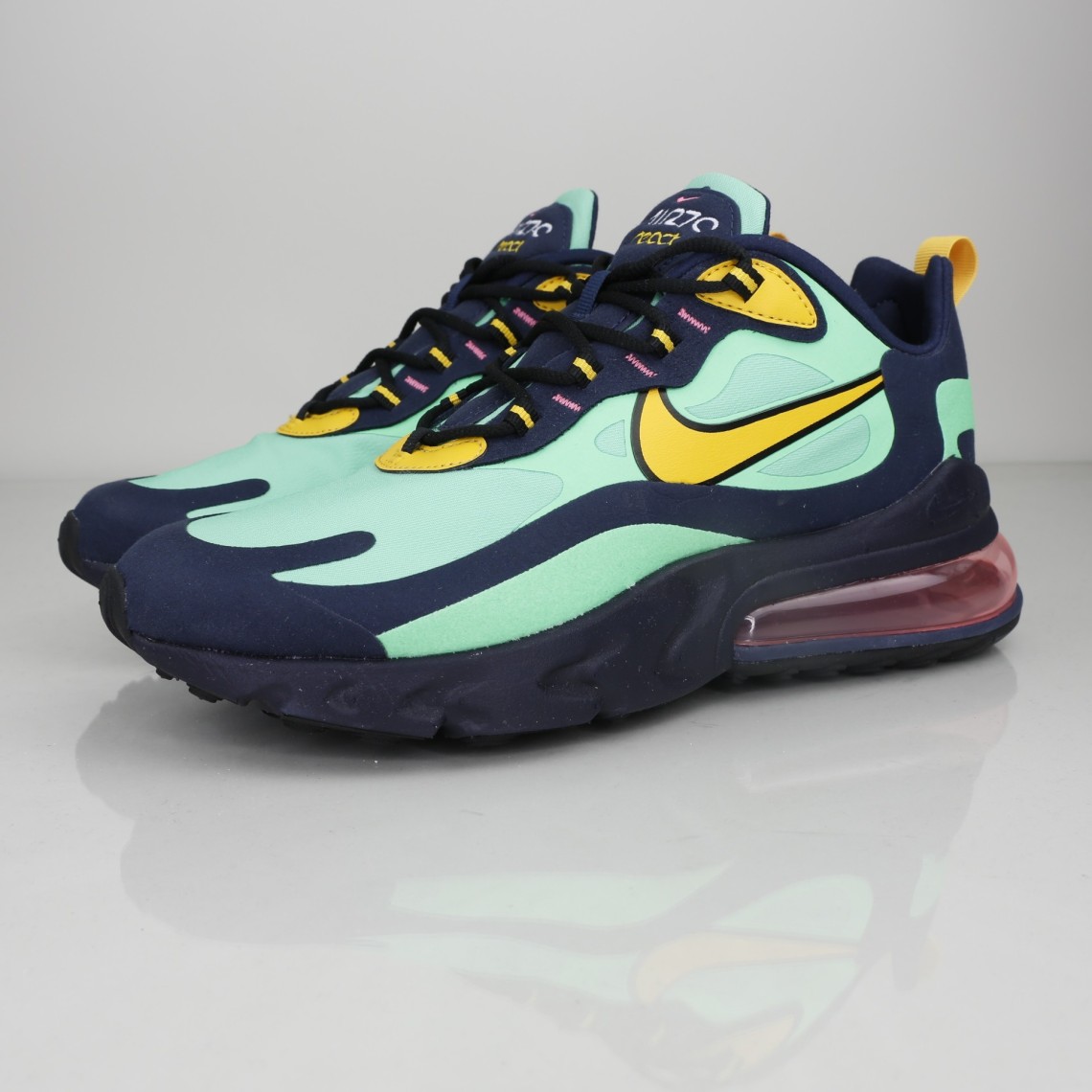 Running Nike air max 270 react Foot Locker Sweden